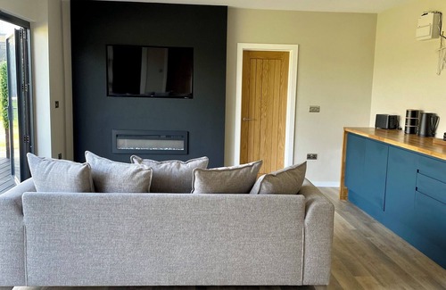 Corston Apartment | The Orchard Retreat