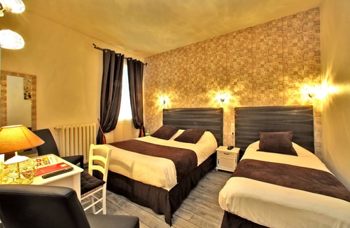 Bergerac Hotel | The Originals City, Hotel de Bordeaux, Bergerac center