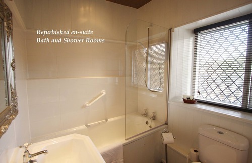 Sticklepath Hotel | The Oxenham Arms