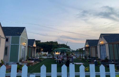 Jenjarom Ski Chalet | The paper garden By Juniar Place