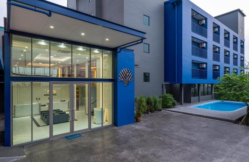 Bang Chalong Hotel | The Parc Bangna