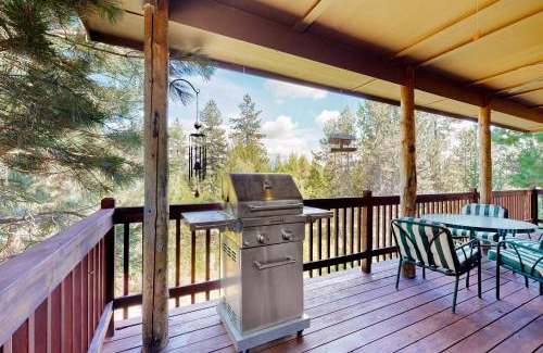 Rivers Crossing House | The Peaceful Ponderosa