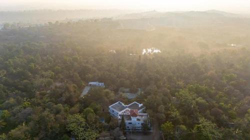 Kunigal Resort | The Peacock Village Eco Resort & Spa