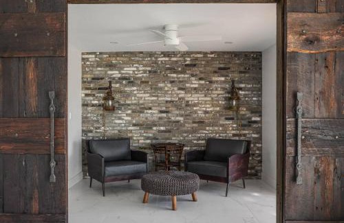 River Isles House | The Pearl - Pool W Screen On Canal - Boat Rental