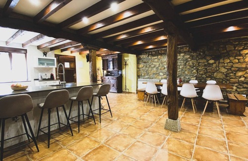 Escobedo House | The Pendo House Private Bathroom