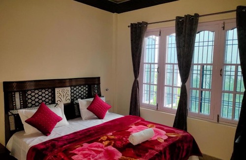 Dalhousie House | The Pinelamp Homestay Lachori