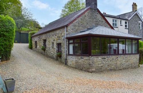 Neath House | The Pink House