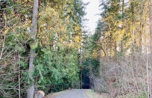 Rock Creek House | The Place To Be; With A Hot Tub!