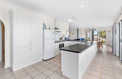 Para Wurlie House | The Point Turton Beach House