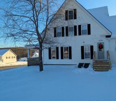 Colebrook Resort | The Porch on Main