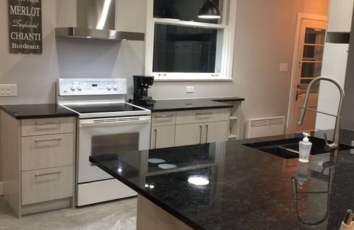 Desjardins House | The pretty