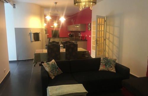 Morieres-les-Avignon Apartment | The Provencal break