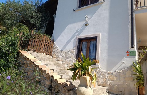 Fontana Liri Cabin | The Queen