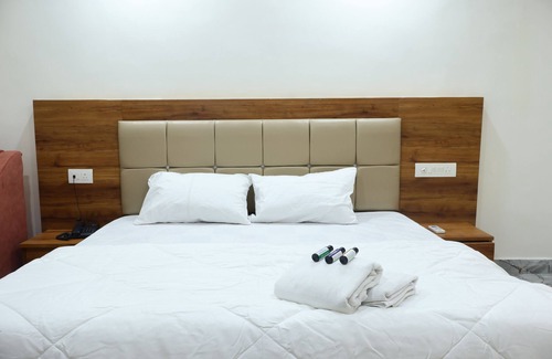 Bhopal Hotel | THE RAJPUTANA PALACE