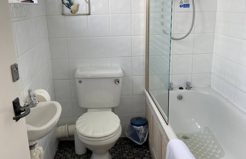 East Knighton Bed & Breakfast | The Red Lion