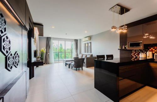 Bang Tao Apartment | The Regent Bangtao Apartments gorgeous view of the jungle