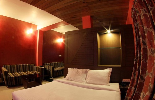 Uttar Kalamati Hotel | The Reserve Gorumara