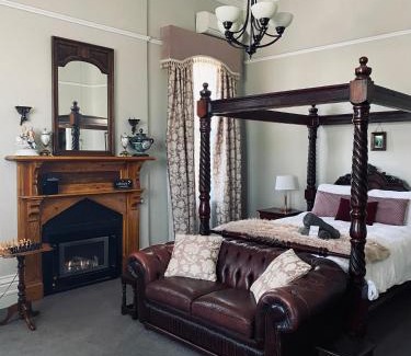 Bendigo House | The Residence of MacKenzie Quarters CBD Bendigo