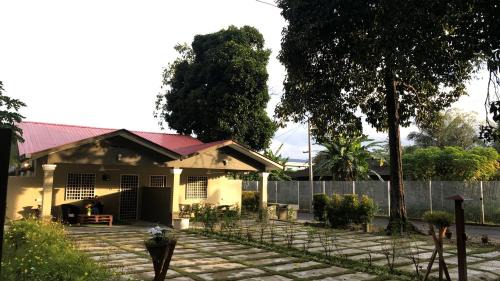 Ketoyong House | The Retreat Homestay
