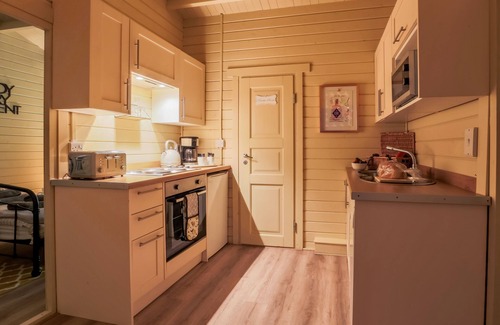 Sudbury Cabin | The Retreat Log Cabin