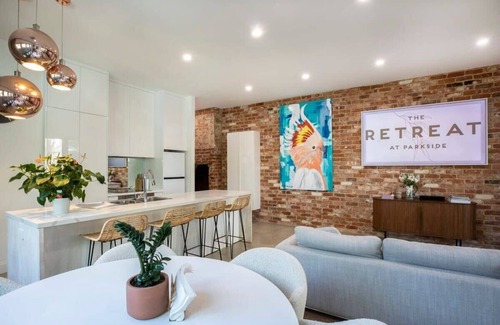 Parkside House | The Retreat @ Parkside