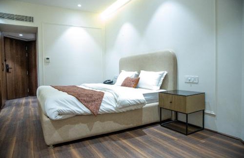 Alipur Hotel | The Retreat Resort