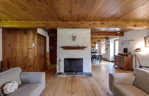 Saint Ferreol les Neiges Cottage | The Ricard House - 4 bedrooms for 12 people