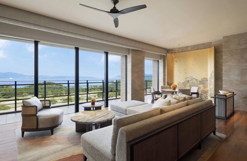 Nago Hotel | The Ritz-Carlton, Okinawa