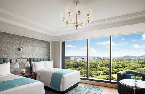 Yerawada Hotel | The Ritz-Carlton, Pune