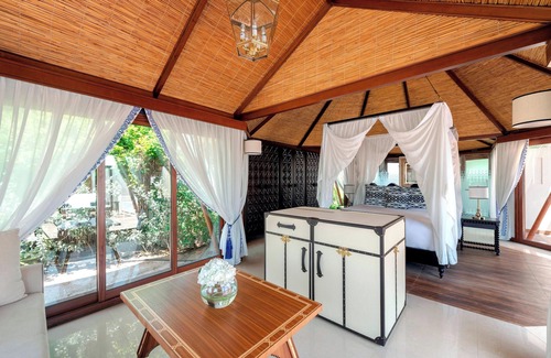 Al Hamra Village Hotel | The Ritz-Carlton Ras Al Khaimah, Al Hamra Beach