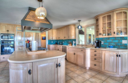 Sevierville House | The River Place. Hot tub. Riverfront Mountain View