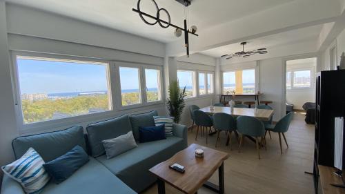 La Linea de la Concepcion Apartment | THE ROCK VIEWS APARTMENTS 1 min walking to Gibraltar