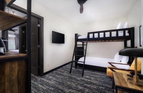 Jackson Hole Hotel | The Rockwell Inn