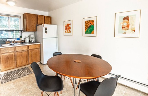 Kodiak Apartment | THE ROGUE WAVE #3 Beach Access, Ocean Views, Private