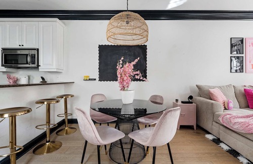 Cannonborough Elliotborough Apartment | The Rose Charleston | Perfect for Large Groups