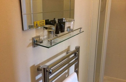 Burwash Bed & Breakfast | The Rose & Crown