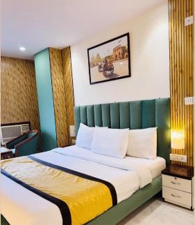 Hazratganj Hotel | THE ROYAL PRESIDENCY INN