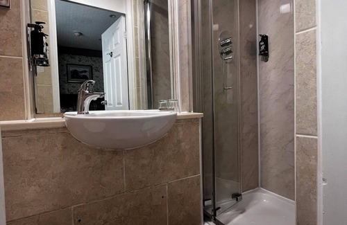 Llanberis Hotel | The Royal Victoria Hotel