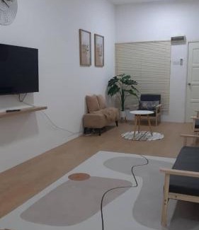 Lumut House | The SAFYYA House Teluk Senangin