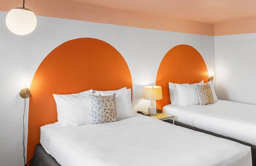 Santa Rosa Hotel | The Sandman Santa Rosa Sonoma, an Ascend Collection Hotel