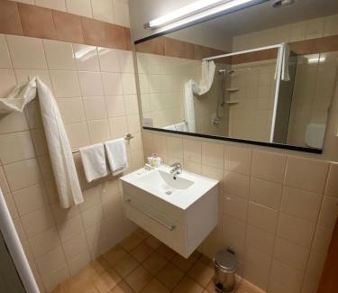 Omapere Hotel | The Sands Hotel Hokianga