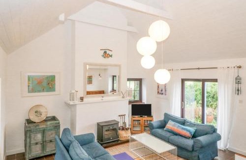 Goleen House | The Schooner