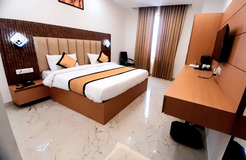 Alwar Hotel | THE SHEHNAI RESORT