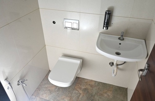 Omkareshwar Hotel | THE SHRINE HOTEL