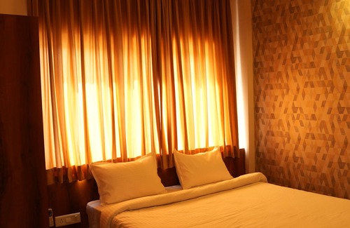 Rau House | The Sky Imperial Sethji Ni Wadi