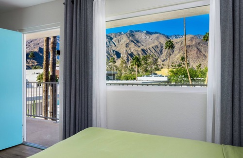 Uptown Design District Hotel | The Skylark a Palm Springs Hotel