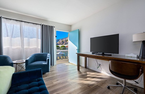 Uptown Design District Hotel | The Skylark a Palm Springs Hotel