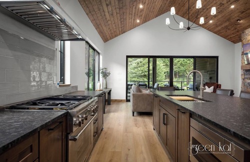 Whitefish House | The Social at 506 | 3 King Beds