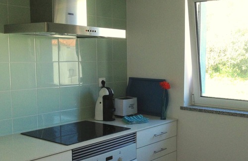 Baiona House | 'The spot' at Odeceixe village, 2 rooms, with terrace, ideal for 5