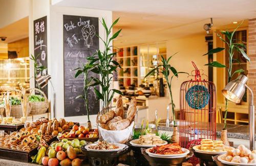 Jiyang Resort | The St. Regis Sanya Yalong Bay Resort